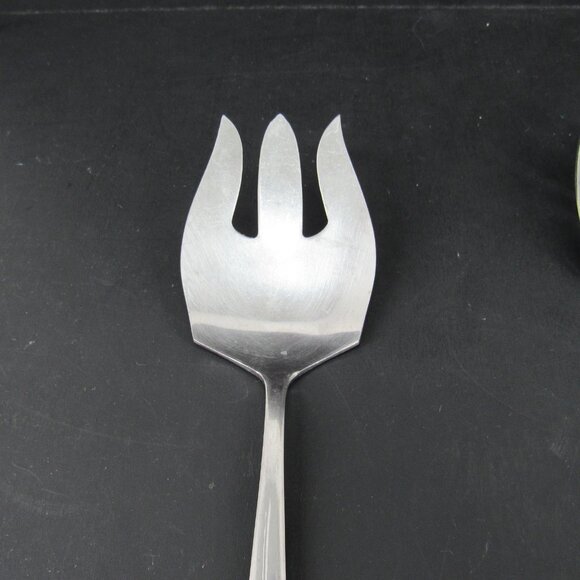 Oneida Starburst Stainless Steel Japan 2 Serving Spoons and 1 Serving Fork - Picture 3 of 9